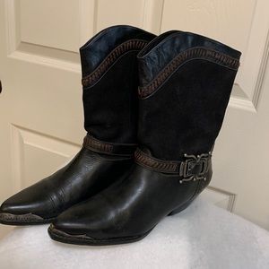 Circle S Womens Boots, Mesa Black and Dark Chocolate. Sz 9B